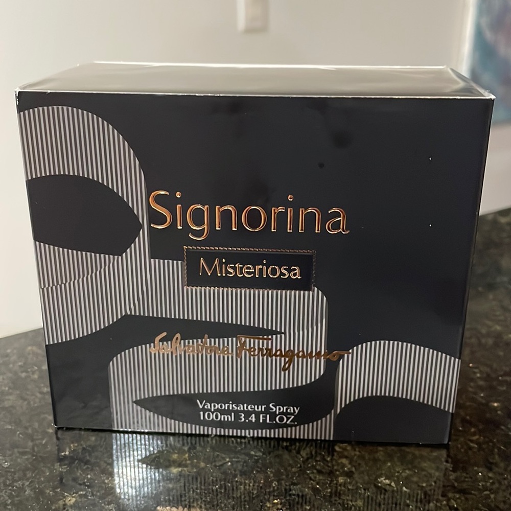 NWT Ferragamo Signorina perfume 100 ml